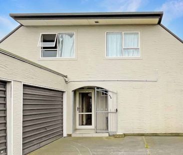 4 Bedroom Waltham Home Ready For the New Uni Year! - Photo 2