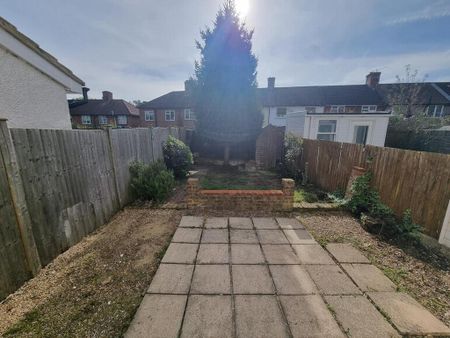 3 bedroom house to rent - Photo 3