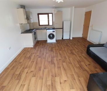 Apt 5 30, Chatsworth Street, Belfast, BT5 4QQ - Photo 3