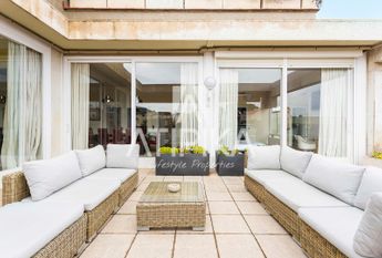 Impresionante ático en alquiler con parking en Pedralbes, Barcelona