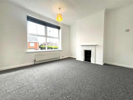 Ash Street, Ash, Surrey, GU12 - Photo 4