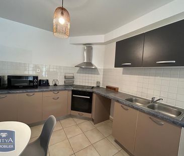 Location Appartement 3 pièces 62m² ST DENIS 97400 - Photo 6