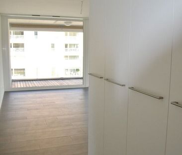 Lumineux et grand appartement de 2,5 pièces dans le Jardin du Paradis - Foto 5