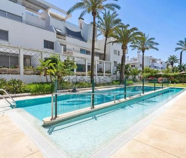 Alquiler de piso en Calle Valle De Somiedo, 1 - Photo 3