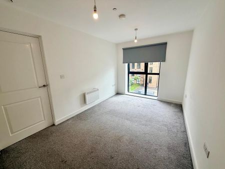 2 bedroom flat to rent - Photo 4