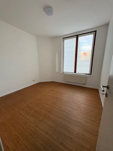 Appartement te huur - Foto 2
