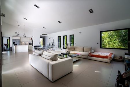 LOCATION MEUBLEE VILLA A MOUGINS - Photo 2