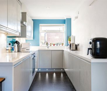 Princes Road, Weybridge, Surrey, KT13 flat to rent - Photo 6