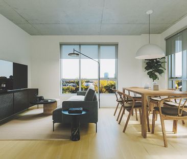 Available Fall 2025 - Photo 5