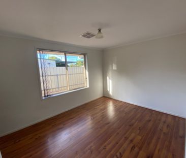 Bright and Modern &vert; Situated in Great Location - Photo 2