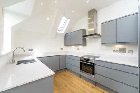 Hampden Road, Kingston Upon Thames, KT1 - Photo 2