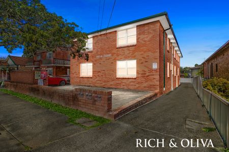 3/8 Queensborough Road, Croydon Park NSW 2133 - Apartment For Rent | Domain - Photo 5