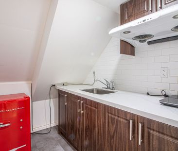 For Lease - 143 Nahanni Drive Unit# Basement Apartment, Richmond Hi... - Photo 2