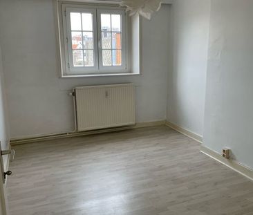 Appartement te huur - Photo 1