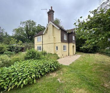 4 bedroom detached house to rent - Photo 4