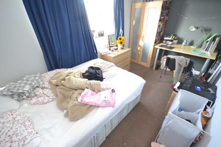 Price £3,900 pcm - Available 01/07/2026 - Furnished - Photo 4