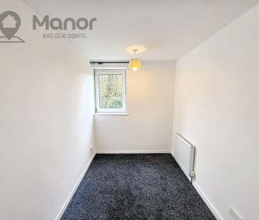 3 bedroom maisonette to rent - Photo 4
