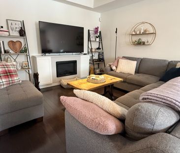 For Lease - 42 Bert Tait Lane, Whitchurch-Stouffville, Ontario - Photo 2