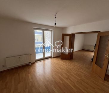Helle 2-Zimmer-Wohnung mit Balkon, Einbauküche & 2 Stellplätzen – r... - Photo 1