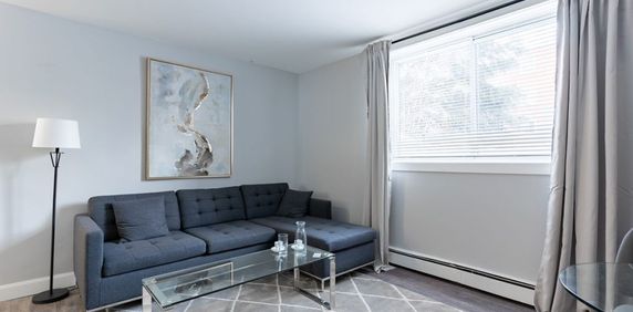 Rue Crevier Apartments - Photo 2
