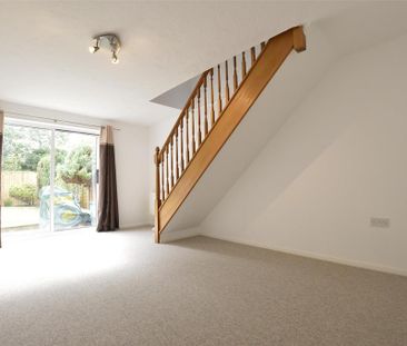2 bedroom end of terrace house to rent - Photo 1