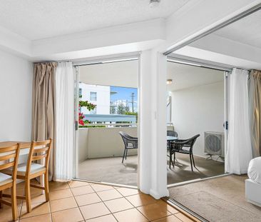 Unfurnished 1 Bedroom Unit - Photo 2