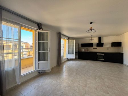 Location Appartement 2 pièces 52m² - Photo 3