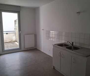 Location - Appartement T3 - 67 m² - Montbéliard - Photo 3