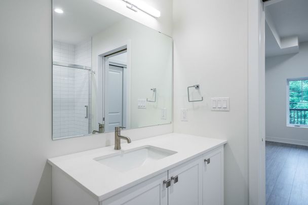 For Lease - 121 Mary Street Unit# 322, Clearview, Ontario - Photo 1