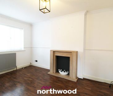 2 bedroom semi-detached house to rent - Photo 3