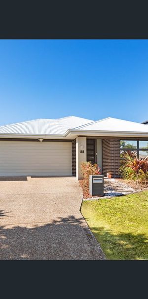 10 Butler Cres, Caboolture South, Qld 4510 - Photo 1