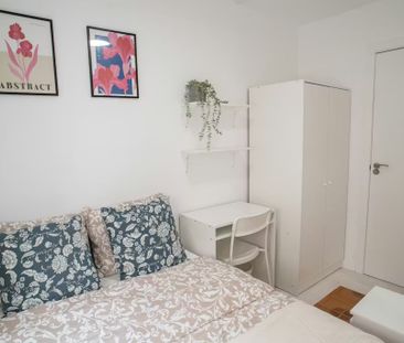 Carrer d'Alemany, Valencia, Valencian Community 46019 - Photo 3