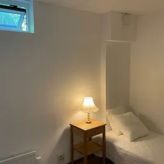 Private Room in Shared Apartment in Stockholms län - Photo 1