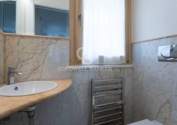 via san giuseppe, 285, Seravezza, Tuscany 55047