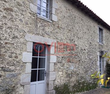 Maison pierres apparentes T4 - Dompierre Sur Yon - Photo 1