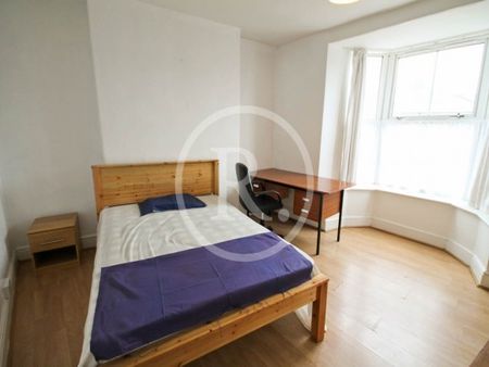 1 Bed - Trefechan, Aberystwyth, Ceredigion - Photo 5