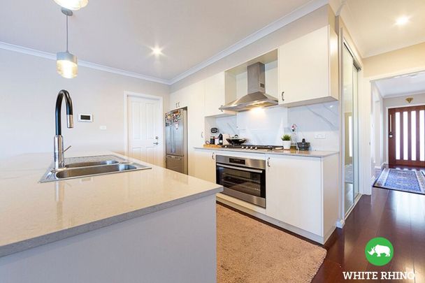 10 Nano Street, Googong - Photo 1