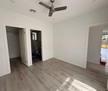 3A Robbins Way, Hampton Park VIC - Photo 4