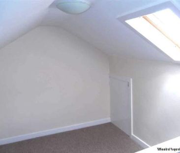 3 bedroom property to rent in Oldham - Photo 6