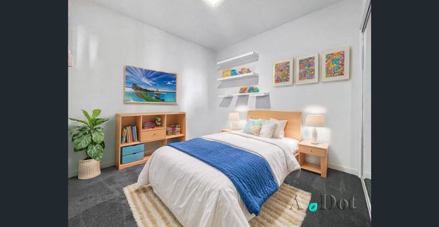 Bright Two Bedrooms Apartment Close to Deakin Uni - Photo 1