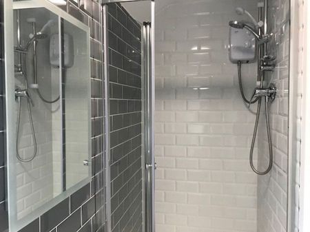 Donnington Bridge Road, Upper Flat, Cowley - Photo 5