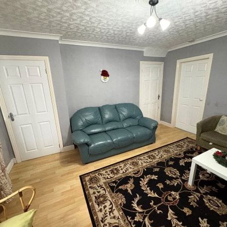 Birch Grove, Lancaster - Photo 1