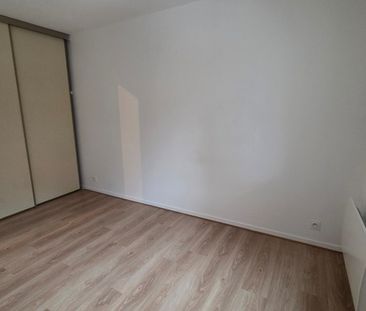 Location Appartement 2 pièces 53m² ST JEAN DE BRAYE 45800 - Photo 3
