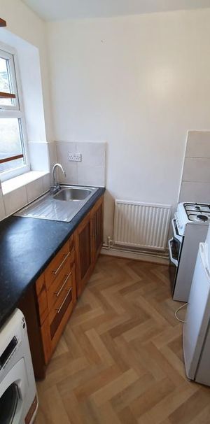 25 Peel Grove, Manchester, M12 - Photo 1