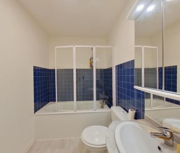 Location Appartement 1 pièce 27m² CHATELLERAULT 86100 - Photo 3