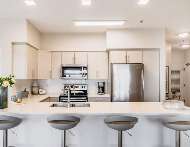 South Pointe Gardens | 395 Stan Bailie Drive, Winnipeg - Photo 1