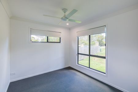 Brand New 3 Bedroom Duplex! - Photo 5