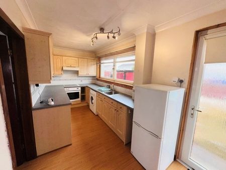 Balloch Road, Shotts - Photo 5