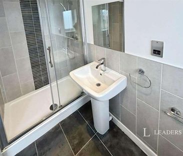 Guthrie House, Bretton Green, Peterborough, PE3 - Photo 6