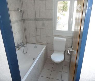 3.5 Zimmer-Galerie-Wohnung ,an guter Lage. - Photo 4